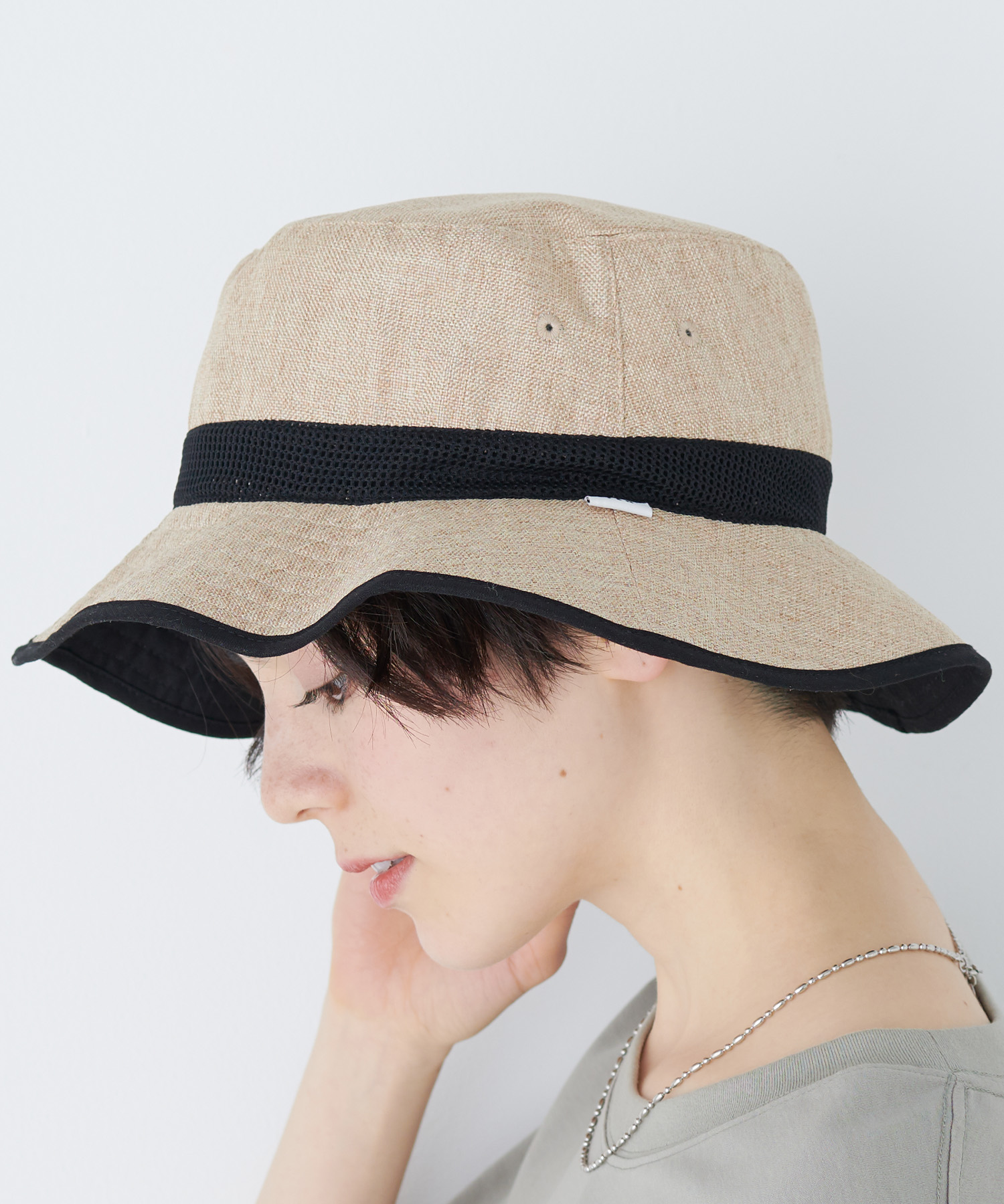【HATMIKKE / ハットミッケ】－10℃メッシュ切替ブーニー<br>¥3,300（税込）