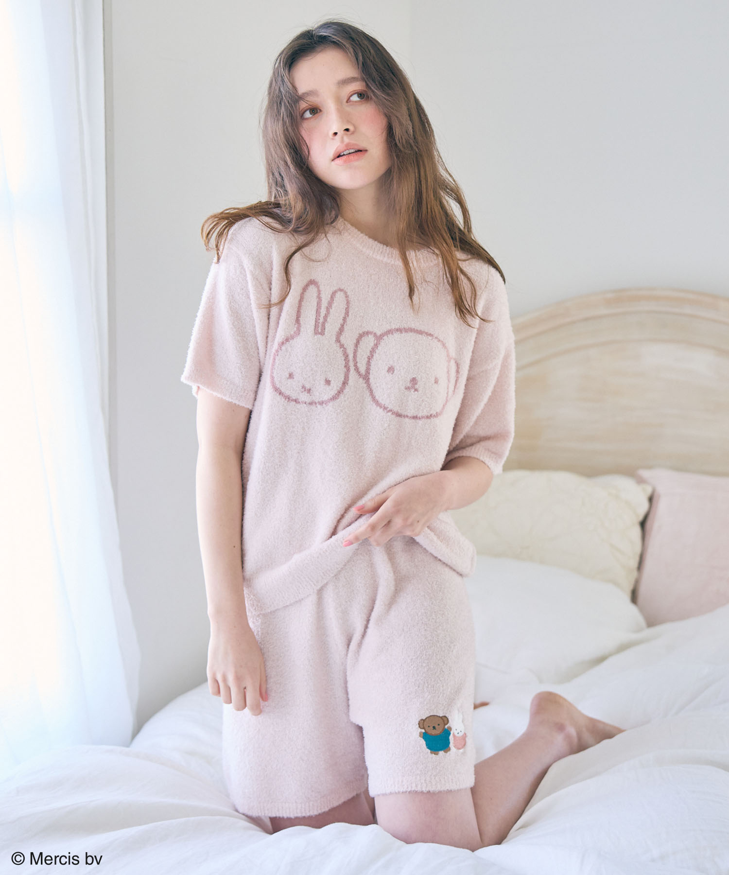 【miffy/ミッフィー】ミッフィーもこもこルームウェアハーフ（上下別売り）<br>¥4,950 （税込）