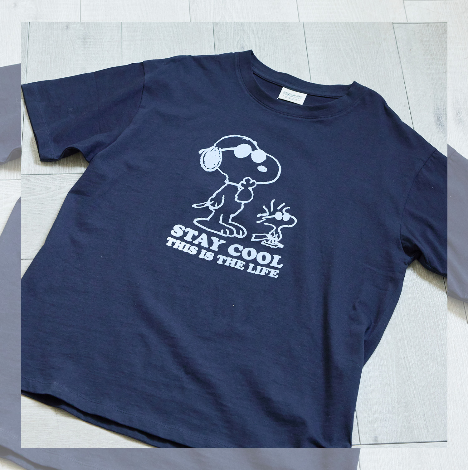 スヌーピー＆ウッドストックフロッキープリントTシャツ<br> ¥2,189(tax in)