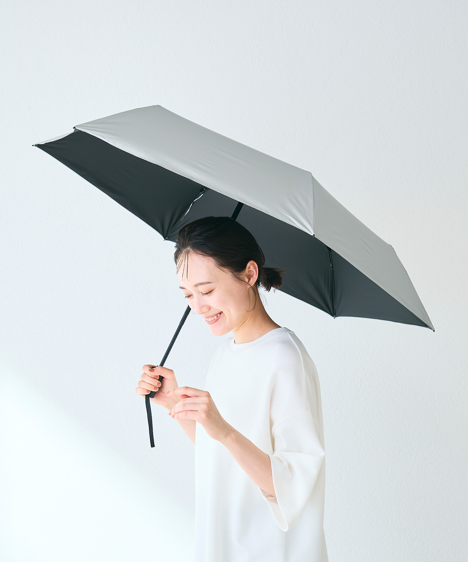 【晴雨兼用傘】“焼かない”を叶える、美肌のための美肌傘　¥2,990 （税込）