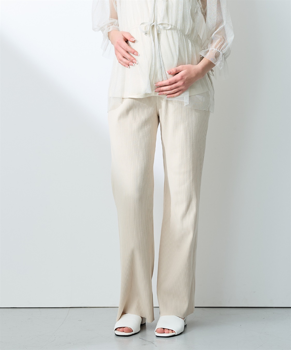 【セルフカット】リブストレートパンツ　¥3,690 （税込）