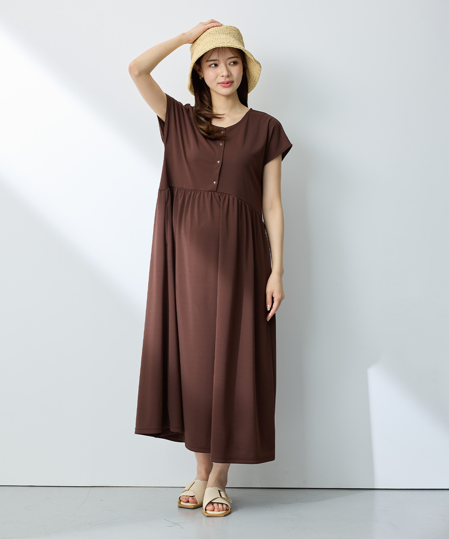 【接触冷感】スムース ウエスト切替フレアワンピース  ¥4,390（税込）
