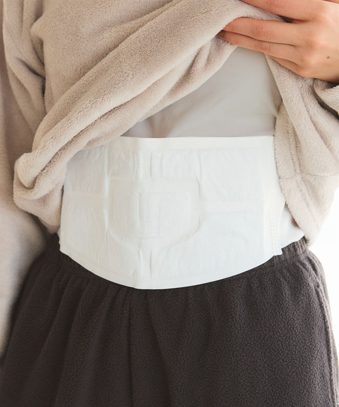 【温活本舗】蒸気であったか温活ベルト(3枚入)　¥880（税込）