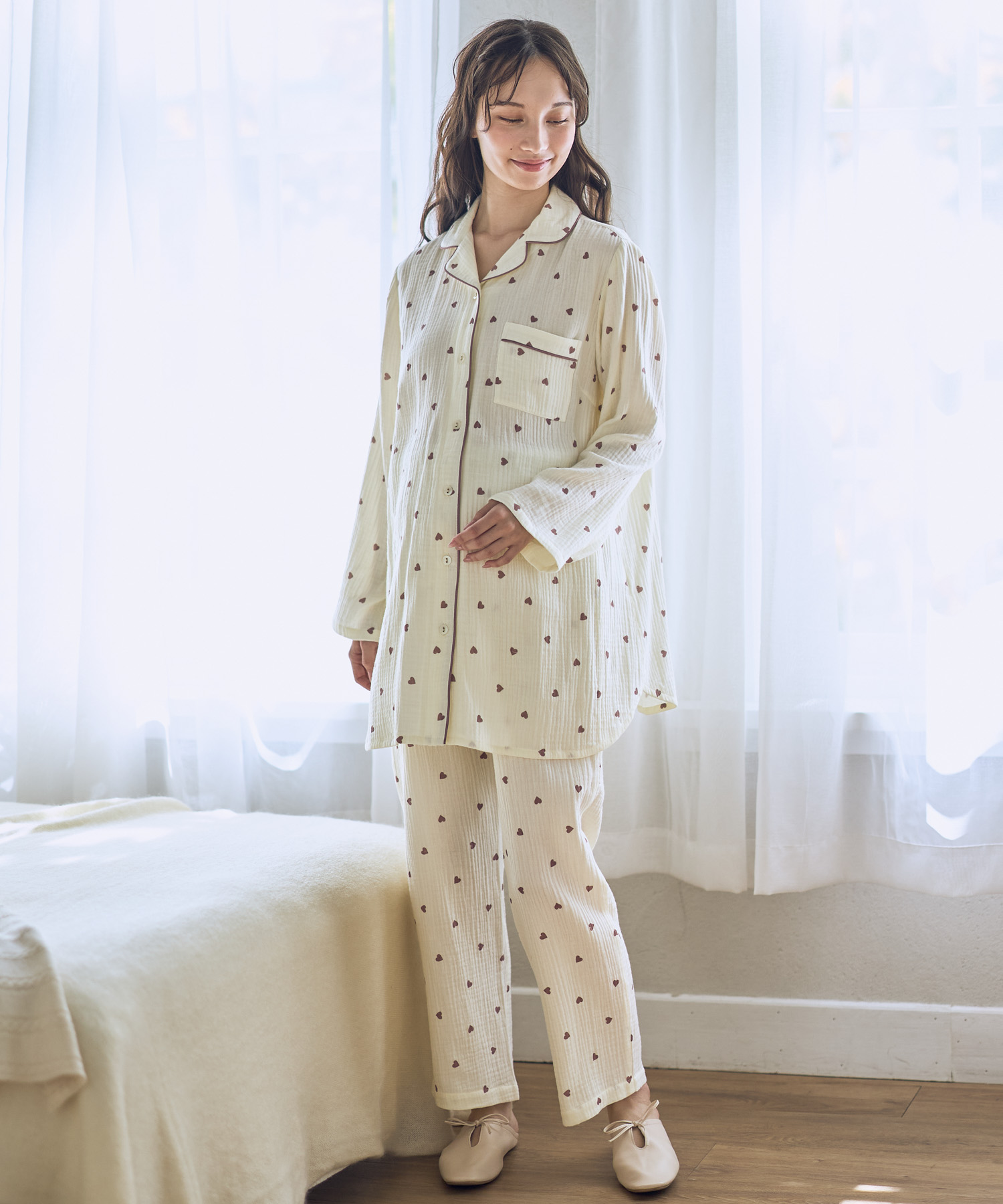 コットン100% Ｗガーゼ パジャマ（ハート柄）<br>¥5,490 （税込）