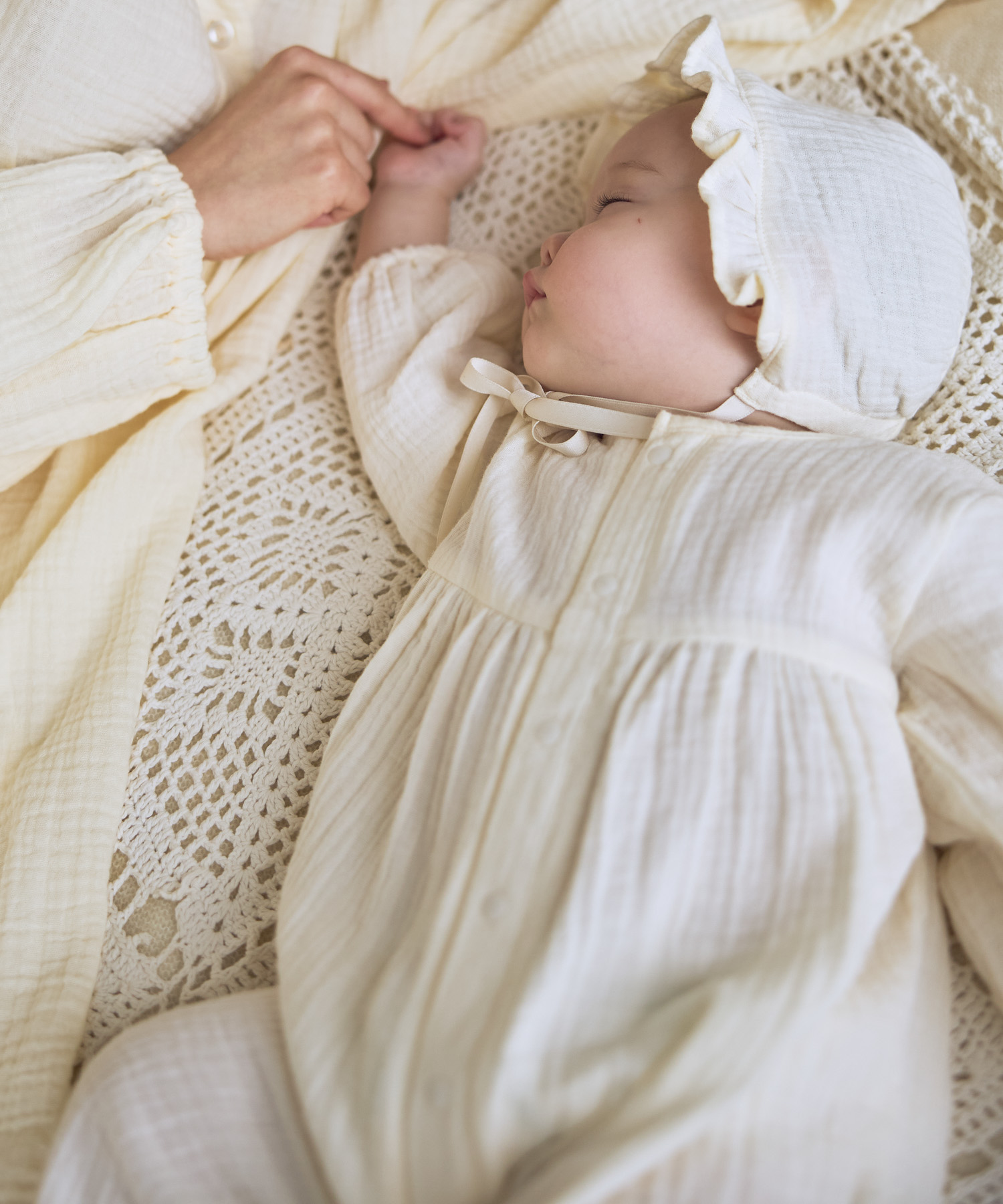 【巾着付き】コットン100％ Wガーゼ  ベビー退院着ロンパース<br>￥4,390（税込）