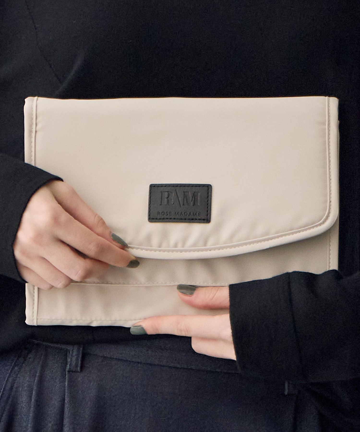 【撥水】ハジカル母子手帳ケース（W25×H18）　¥2,840 （税込）