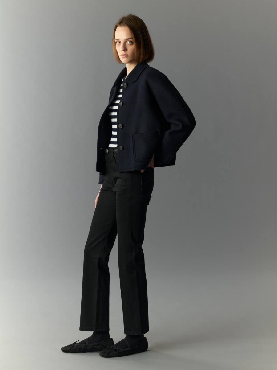 49AV JUNKO SHIMADA 2025AWの服を着用しているモデル画像09