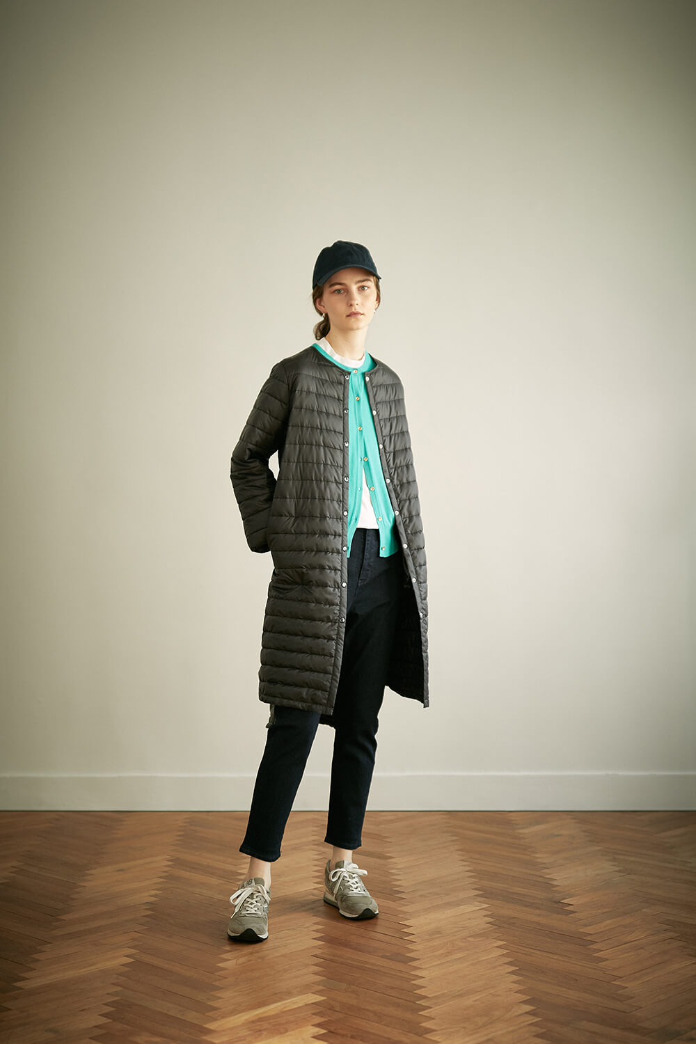 Outer：14,190 tax in,Cardigan：6,490 tax in,Pants：5,489 tax in