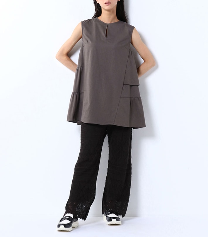 後ティアードブラウス